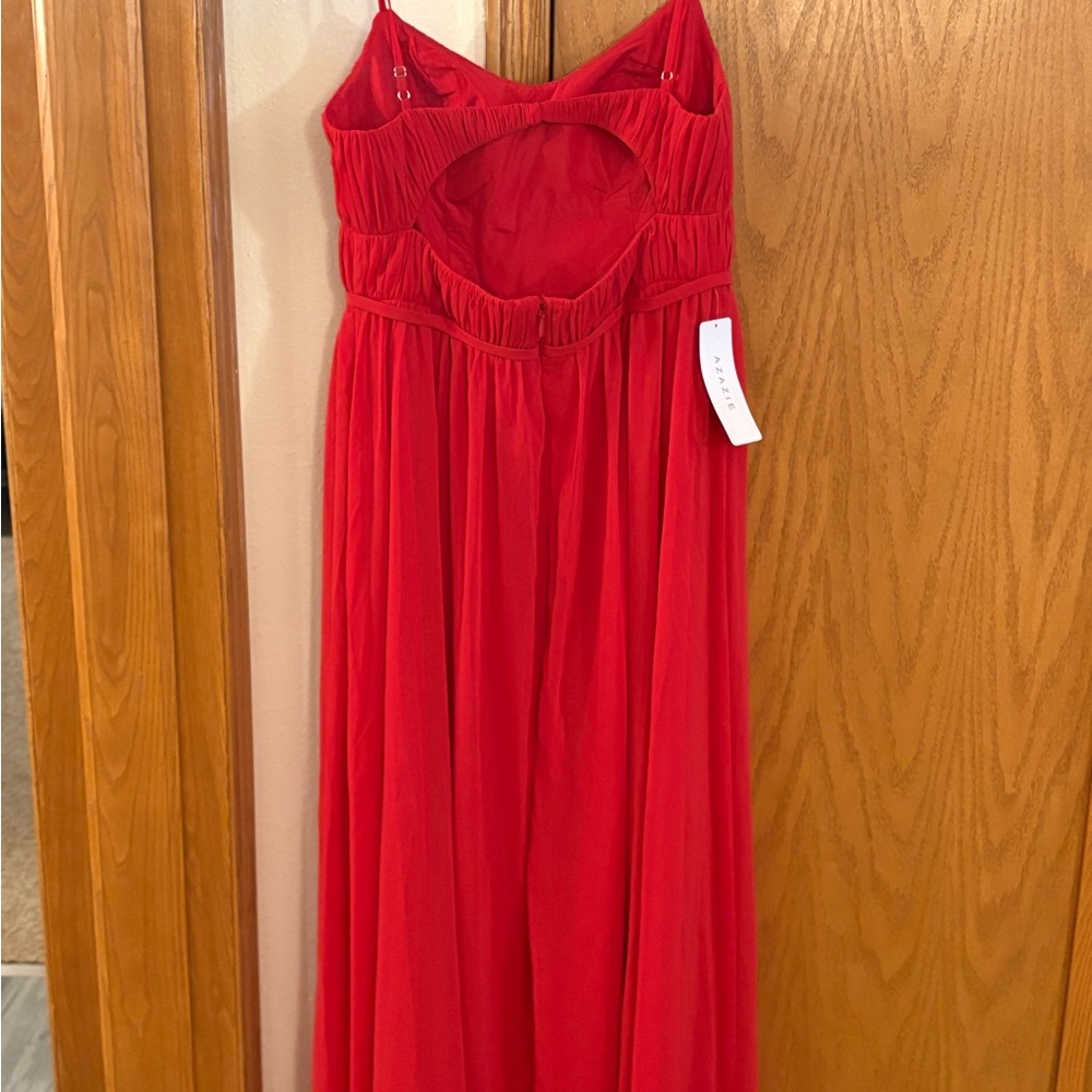 Azazie Vibrant Red Chemise - Picture 3 of 5